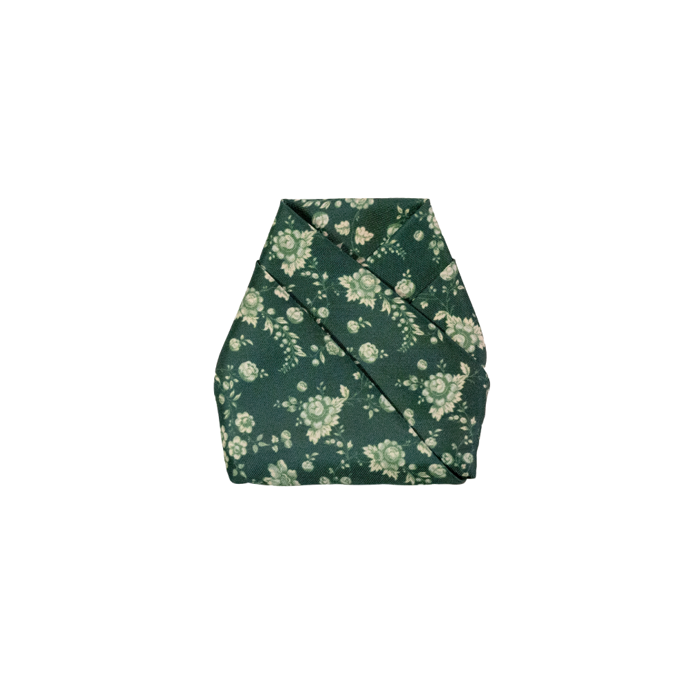A scallop folded pocket square