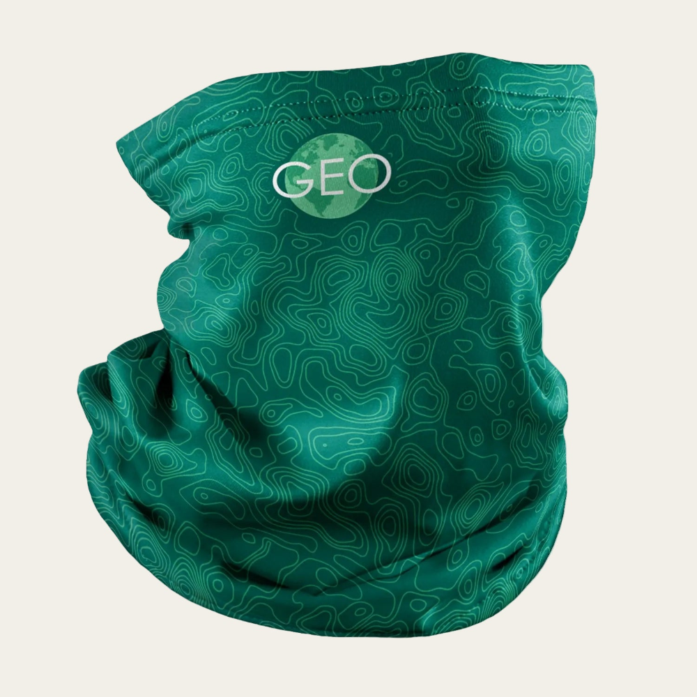 Green neck gaiter with 'GEO' logo on a beige background