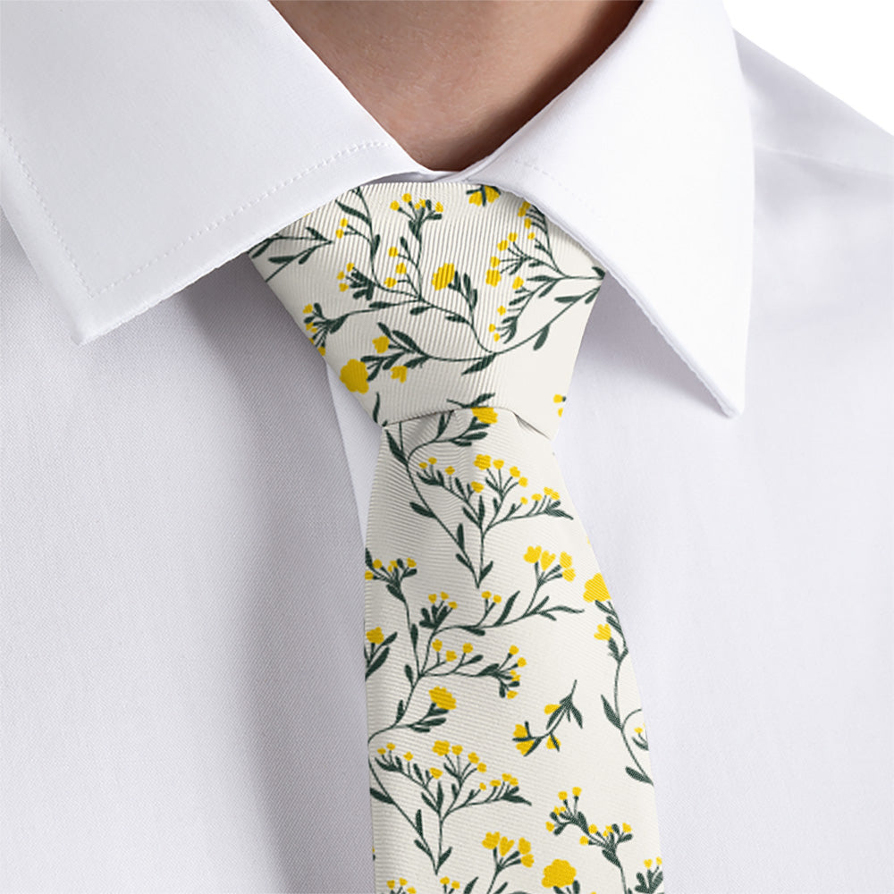 floral patterned tie
