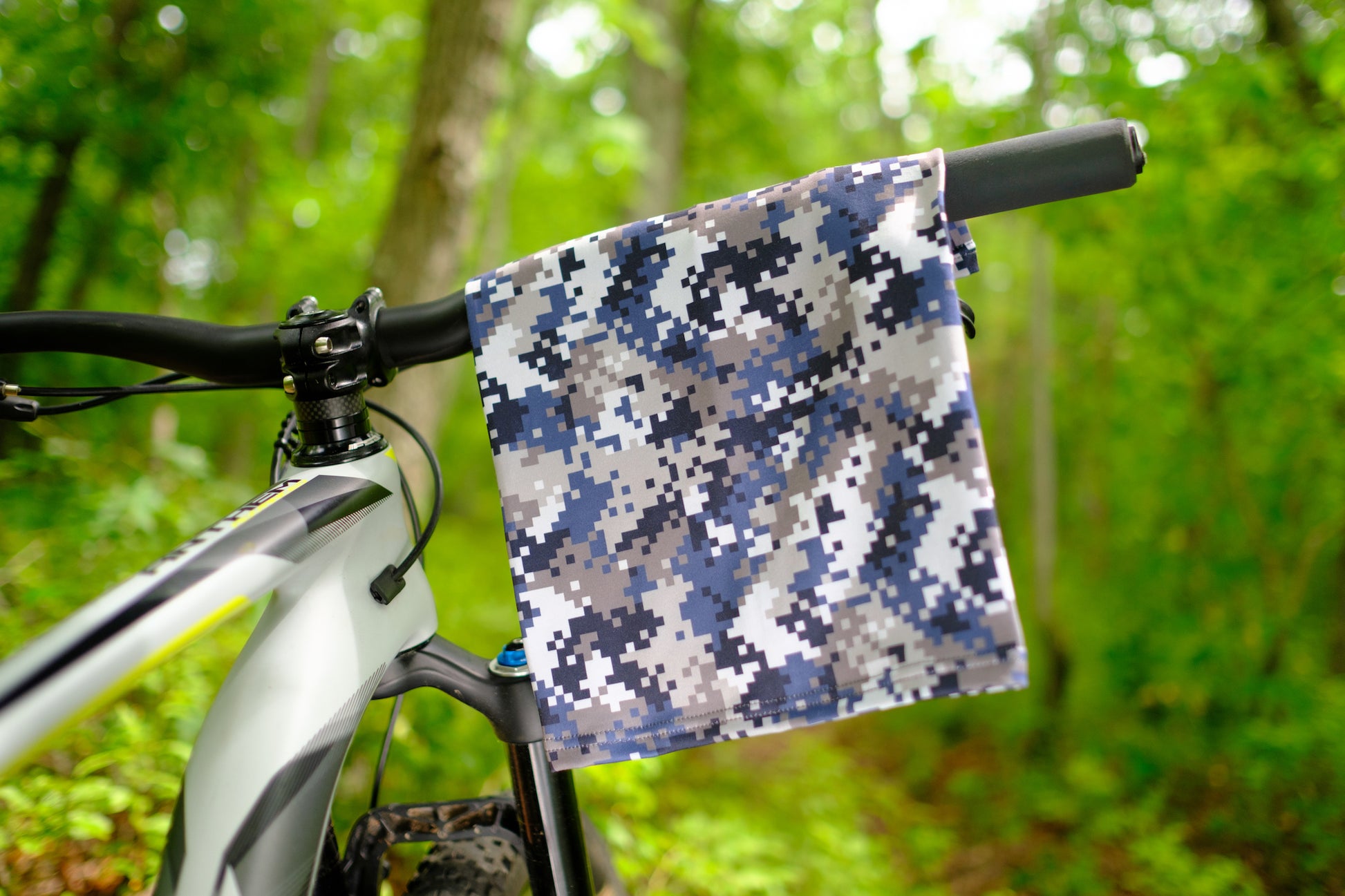 Digi Camo Neck Gaiter - Knotty Tie Co.